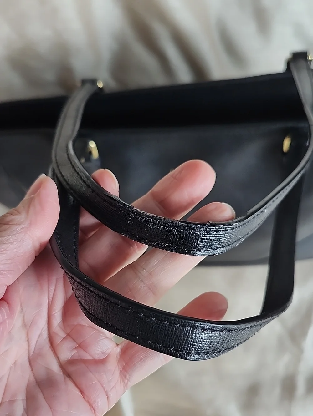 Coach Good Cond. Large Black Leather Zip Top Tote W/Gold-Tone Logo, $95